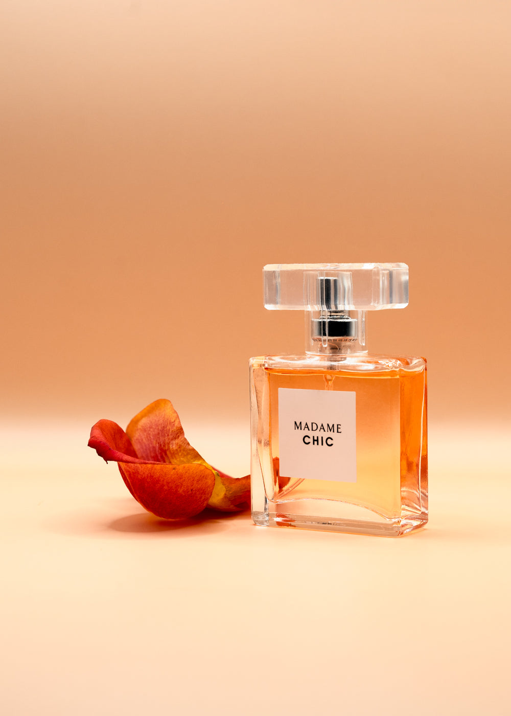 Madame Chic Eau de Parfum